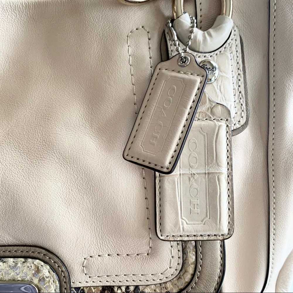 🌸Coach🌸 Leather Bag With Crocodile Accents Zip
